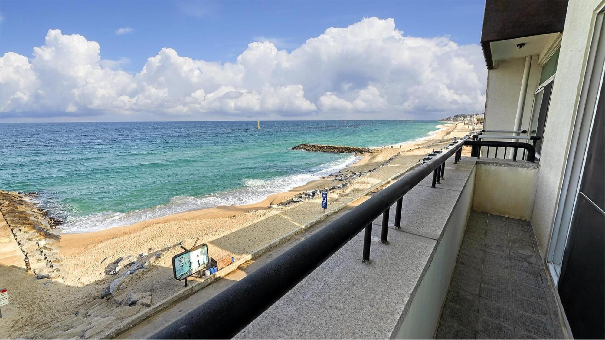 Gangneung Haerang Pension Exteriér fotografie